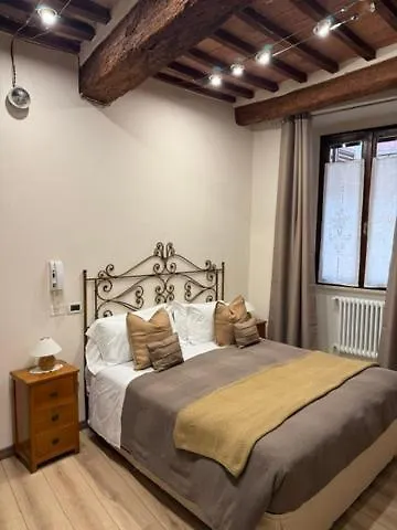 Apartment Pienzalettings Studio & Room